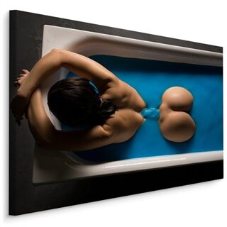 Leinwandbild Frau Posiert In Einer Badewanne Leinwand N/A N/A 20x30