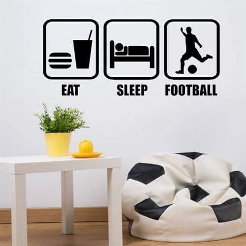 Wandsticker mit dem Text Eat, sleep, football