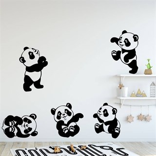 Wandsticker mit 5 verspielten Pandas - perfekt fürs Kinderzimmer