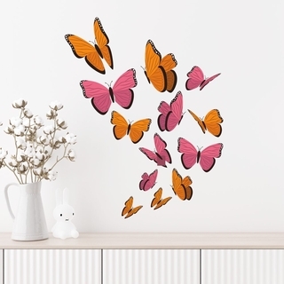Wunderschöne Wandtattoos mit Schmetterlingen in Rosa- und Orangetönen